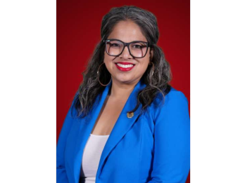 Dra. Reyna Anaya Headshot